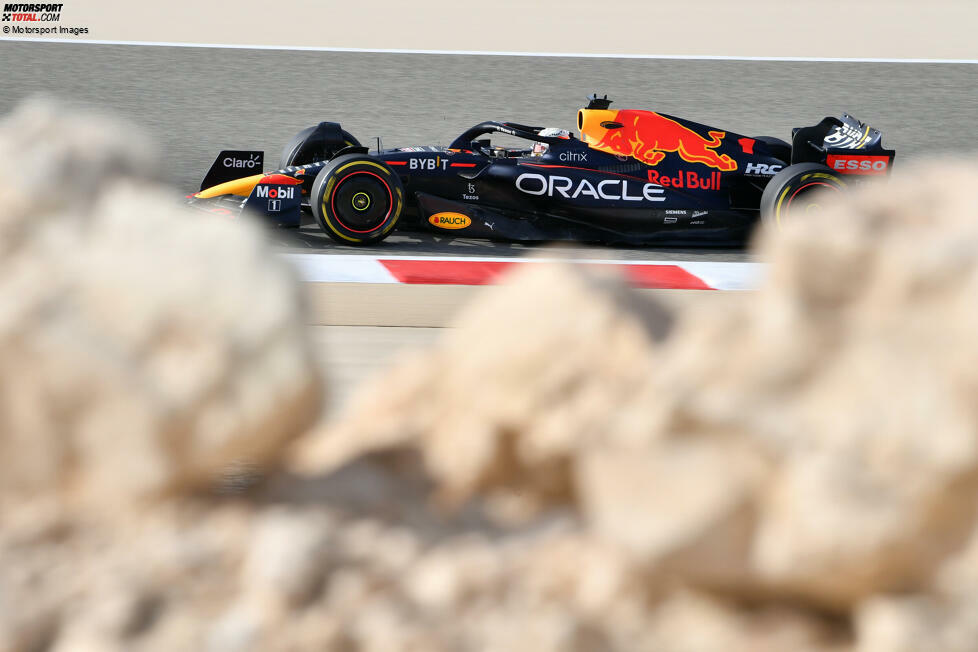 Offiziell fahren Red Bull und Toro Rosso 2022 mit RBPT-Motoren. Das steht für Red Bull Powertrains, die neue Motorenabteilung der Bullen. Neu ist aber nur der Name, in Wahrheit stecken auch weiterhin die alten Honda-Antriebe in den Autos. Unsere Fotostrecke beweist: Kein Einzelfall in der Königsklasse ...