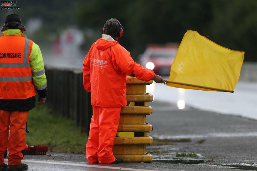 Insgesamt gab es vier Safety-Car-Phasen (16 Runden) und 24 Slow Zones.