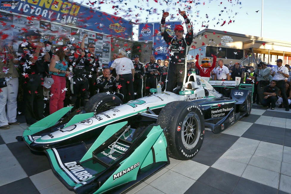 Sonoma: Simon Pagenaud feiert als erster Franzose seit Sebastien Bourdais 2007 einen IndyCar-Titel. In Nordkalifornien ist er eine Klasse für sich und gewinnt das Finale überlegen. Meister ist er schon in Runde 36, als Will Power mit Kupplungsproblemen ausrollt.