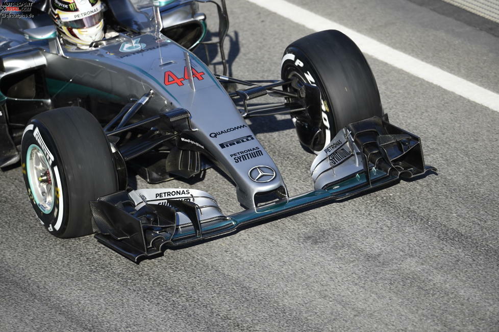 Mercedes F1 W07 Hybrid