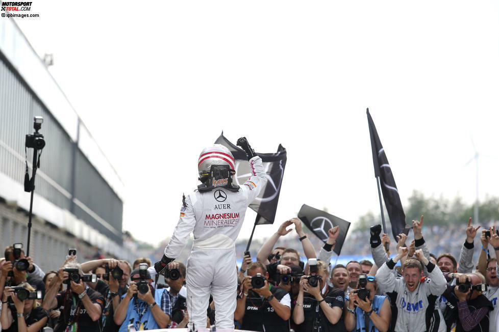 Lausitzring (Sonntag): Lucas Auer (Mercedes) - Sechs in sechs! Auer baut die Serie der verschiedenen Sieger weiter aus und schnappt sich den ersten DTM-Sieg seiner Karriere. Der Österreicher erlebt eine ordentliche Saison, wird allerdings anschließend nur noch ein weiteres Mal auf dem Podest stehen.