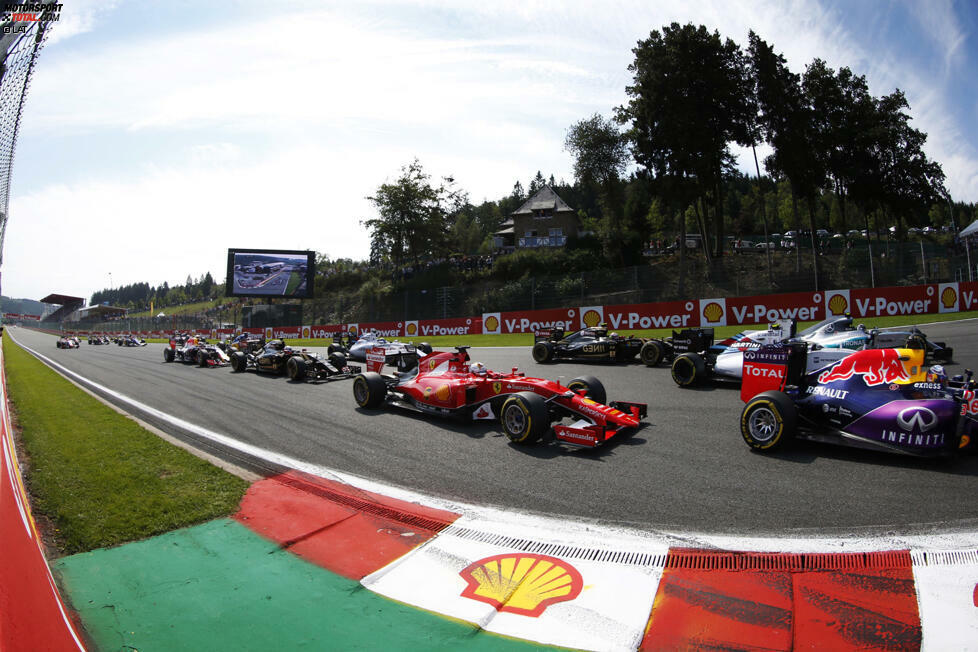 Formel 1 ohne Spa? Fast undenkbar! Der Traditionskurs war 1950 bereits Teil der allerersten Formel-1-Weltmeisterschaft war und ist - trotz Unterbrechungen - auch heute noch immer ein fester Bestandteil der Königsklasse. Wir schauen uns die längste Strecke im Kalender (7,004 Kilometer) einmal etwas genauer an.