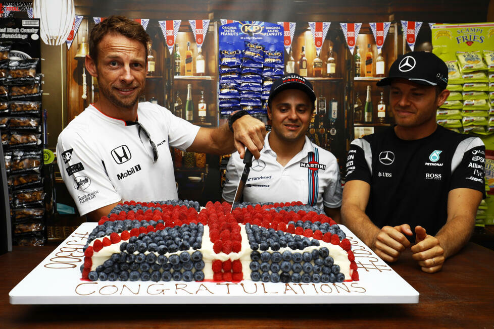 Zwei andere Piloten dürften dafür aber unabhängig des Ausgangs auf jeden Fall mifeiern: Felipe Massa und Jenson Button fahren am Wochenende ihren letzten Grand Prix - der eine definitiv, und der andere behandelt es so, als sei es definitiv...