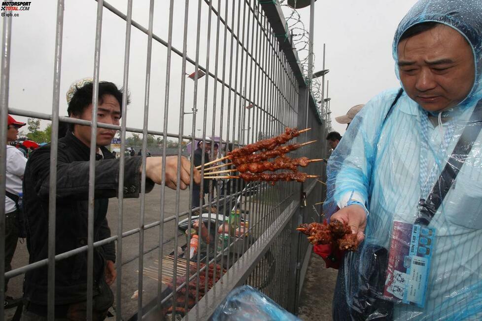 Entschädigt wird der China-Besucher durch kulinarische Vielfalt im Reich der Mitte. 