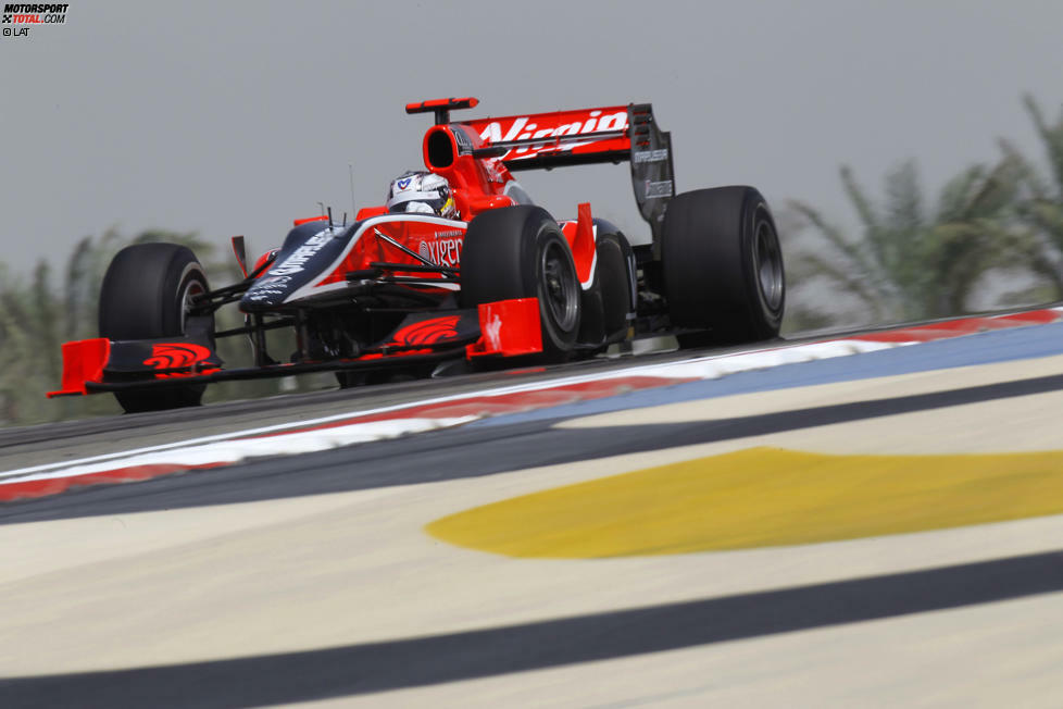 Manama (Bahrain) 2010: Das neue Virgin-Team feiert seine Premiere mit dem ersten Formel-1-Auto, das zu 100 Prozent ohne Windkanal und nur am Computer entstanden ist.