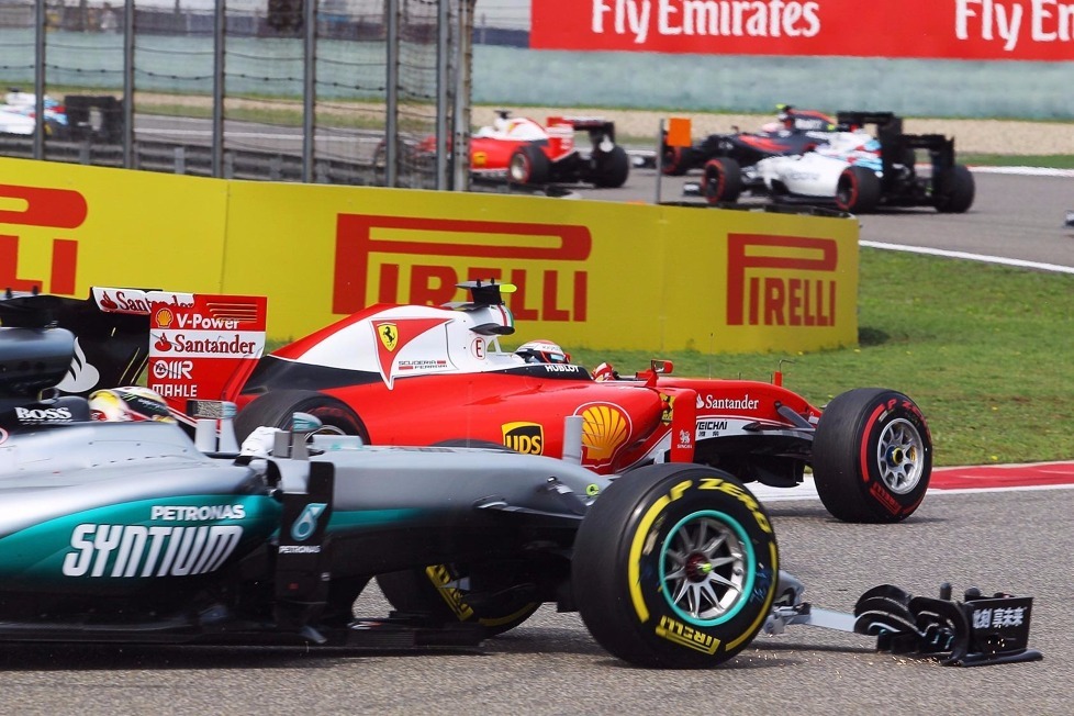 Stallcrashes, Motorplatzer und  Chaosrunden: Wir lassen die Schlüsselereignisse im WM-Kampf zwischen Nico Rosberg und Lewis Hamilton Revue passieren.