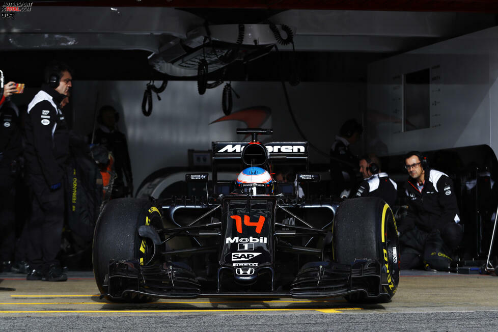 McLaren MP4-31 (2016): Beim Team aus Woking muss man es wissen, erraten kann man es nicht. Die Bezeichnung 