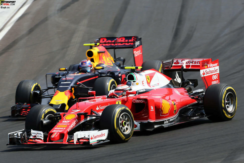 ... der nach seinem zu späten ersten Reifenwechsel auch noch hinter Räikkönen zurückfällt, dessen Reifen um 16 Runden älter sind. So werden aus 3,1 Sekunden Rückstand auf Ricciardo binnen 14 Runden 12,3 Sekunden. Podium ade!