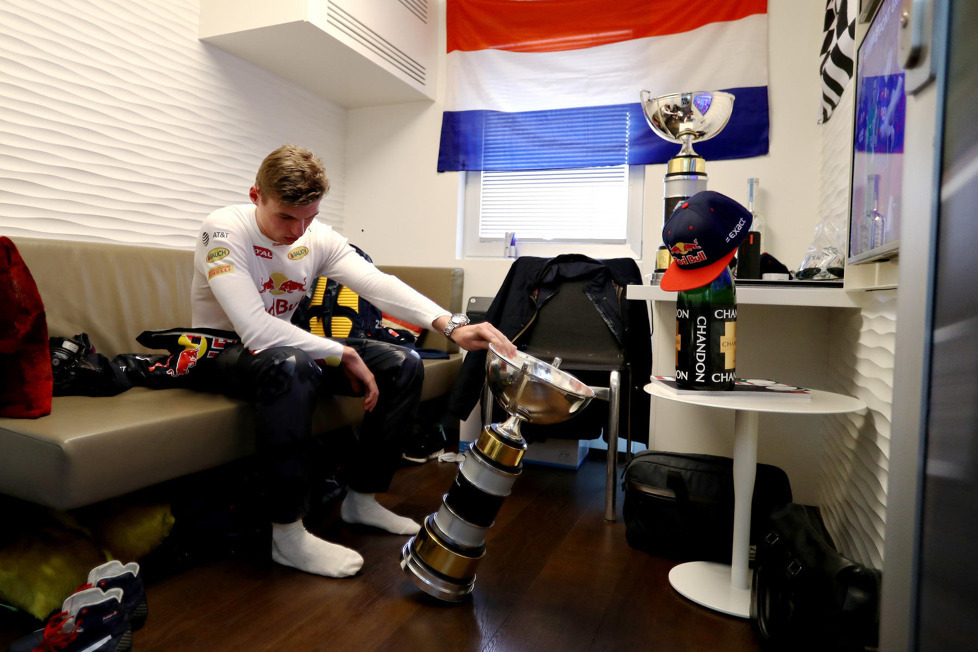 Sternstunde in Barcelona: Max Verstappen gewinnt als 18-Jähriger seinen ersten Grand Prix in der Formel 1