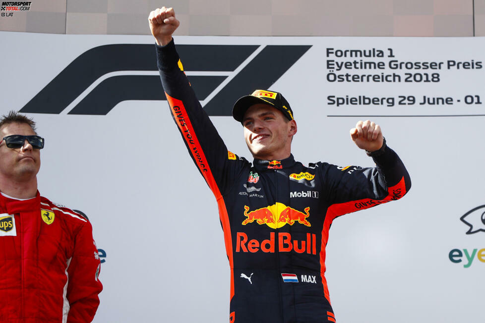 Der Befreiungsschlag folgt ausgerechnet auf der Red-Bull-Heimstrecke in Österreich. Überraschend gewinnt Verstappen vor tausenden tobenden Holländern das Heimrennen, Dietrich Mateschitz persönlich gratuliert.