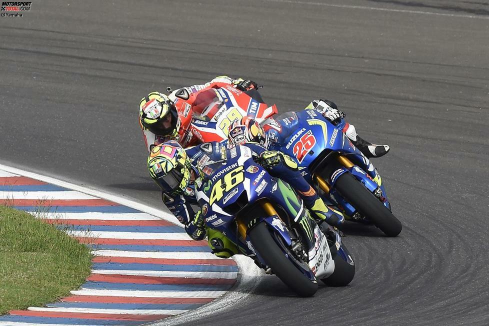 2016 beginnt Vinales noch stärker, er kann regelmäßig in der Spitzengruppe mitmischen. In Argentinien kämpft er bis zum Sturz mit Valentino Rossi um den zweiten Platz. Vinales Aufstieg geht rasant weiter.