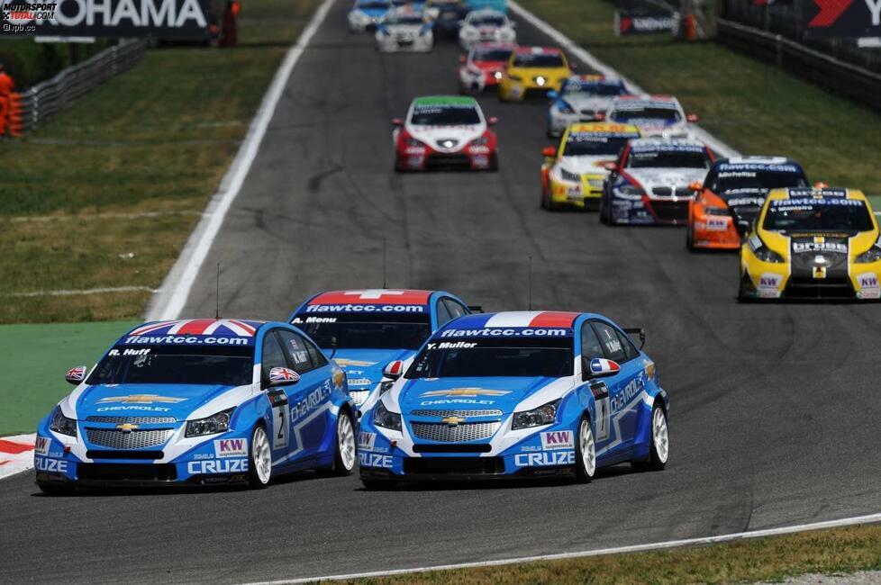 Rob Huff, Monza 2011: Im ersten Jahr des Turbo-Reglements baute Chevrolet ein überlegenes Triebwerk, das in Monza voll zum Tragen kam. Während sich seine Teamkollegen ins Auto fuhren, holte er in Rennen eins den Sieg. Im zweiten Rennen fuhr Muller ihm ins Auto, doch der Brite behielt die Nerven.