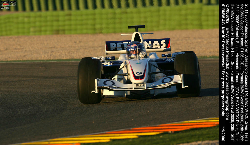 2006 darf Alex Zanardi noch einmal Formel-1-Luft schnuppern, als ihm BMW die Möglichkeit gibt, den BMW Sauber F1.06 beim Weltfinale des Herstellers in Valencia zu bewegen. Zanardi ist der erste Mensch, der ohne Beine ein Formel-1-Auto bewegt.