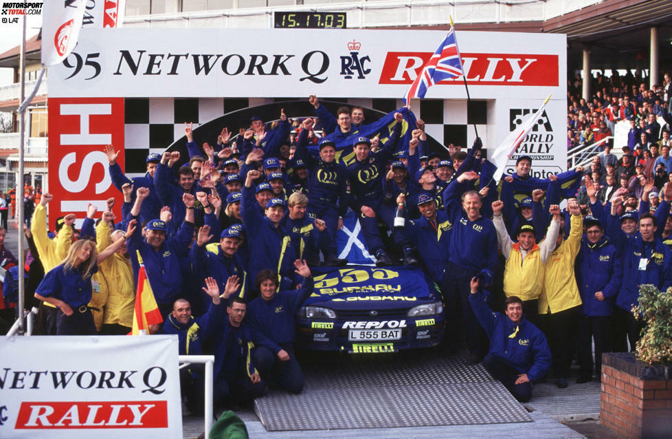 Zweiten Plätzen in Australien und Spanien folgt der Heimsieg in Großbritannien. McRae ist im Rallye-Olymp angekommen. Mit fünf Punkten Vorsprung auf Teamkollege Sainz ist er zum ersten Mal Rallye-Weltmeister.