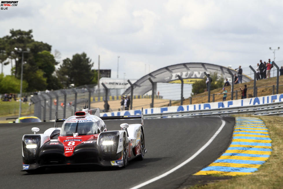 #8 Toyota Gazoo Racing (Toyota TS050 Hybrid) - Buemi/Davidson/Nakajima