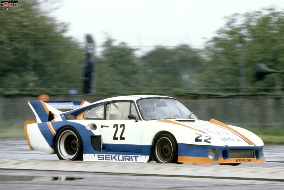 1981 hätte Röhrl eigentlich für Mercedes an den Start gehen sollen, doch kurz vor dem Saisonauftakt wurde das Projekt gestoppt. Röhrl wurde aus seinem Vertrag entlassen und fuhr Sportwagenrennen für Porsche. In Le Mans holte er den Klassensieg.