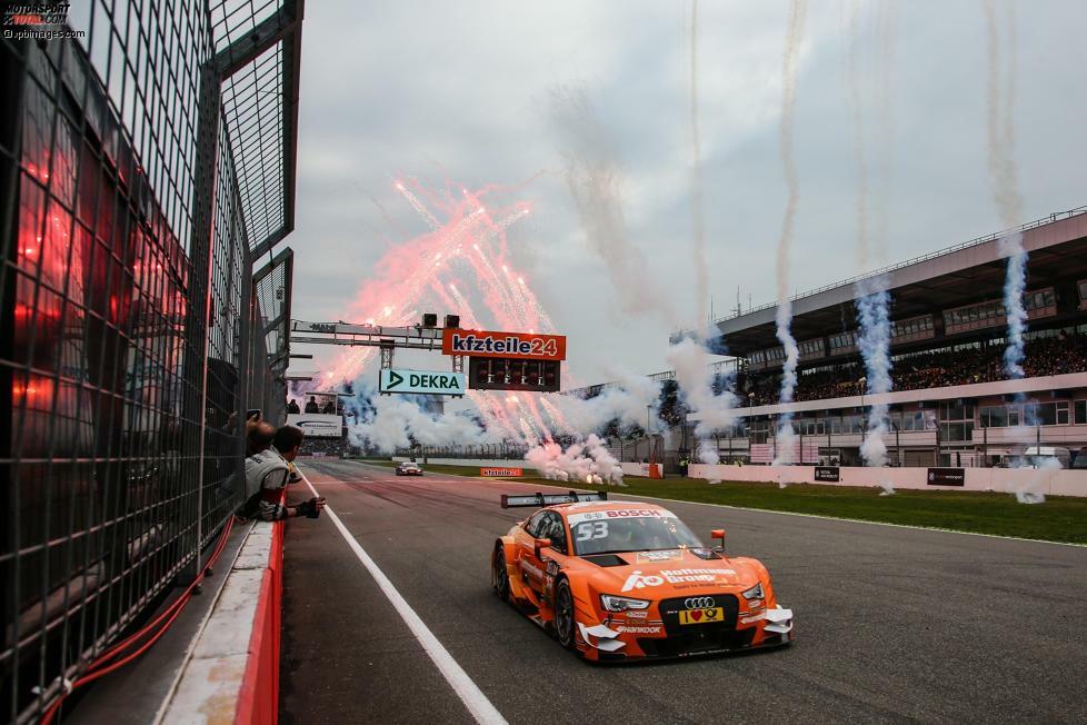 Finale Hockenheim 2015, Rennen 2: Audi-Fahrer Jamie Green siegt beim Finale und wird Vize-Meister. Mercedes-Mann Pascal Wehrlein wird DTM-Champion.