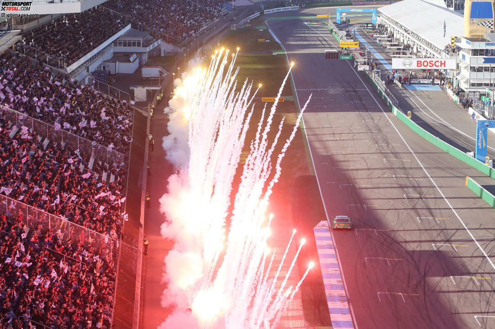 Finale Hockenheim 2016, Rennen 2: Edoardo Mortara gewinnt das letzte Rennen der Saison und sein letztes mit Audi.