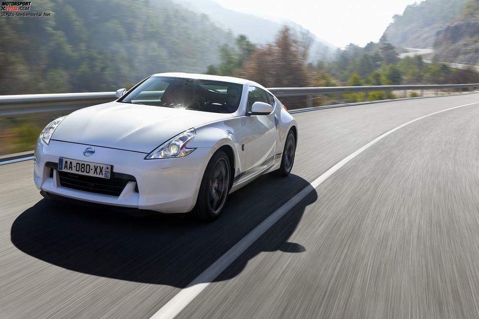 Nissan 370 Z (18.935 Euro, Sportwagen) ...