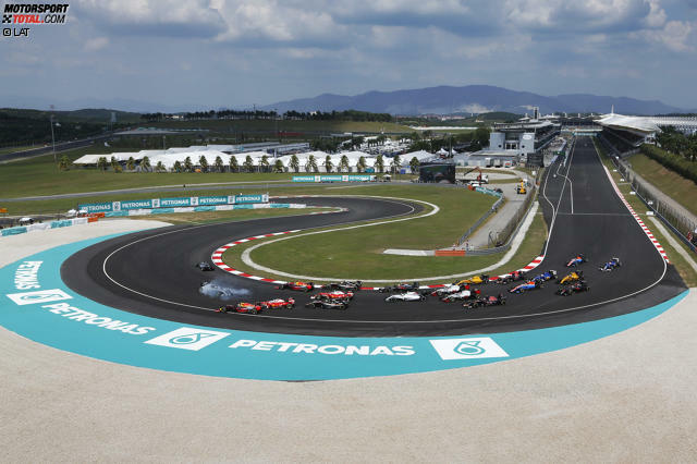 Der Grand Prix von Malaysia wird zum 19. Mal ausgetragen, allerdings für absehbare Zeit zum letzten Mal. Das Rennen debütierte 1999 und war seitdem immer Bestandteil des Formel-1-Kalenders, wobei alle Rennen in Sepang stattfanden. Im April dieses Jahres entscheid die malaysische Regierung dann, das Rennen 2018 nicht mehr auszutragen. Der Grand Prix von Malaysia wird zum 19. Mal ausgetragen, allerdings für absehbare Zeit zum letzten Mal. Das Rennen debütierte 1999 und war seitdem immer Bestandteil des Formel-1-Kalenders, wobei alle Rennen in Sepang stattfanden. Im April dieses Jahres entscheid die malaysische Regierung dann, das Rennen 2018 nicht mehr auszutragen.