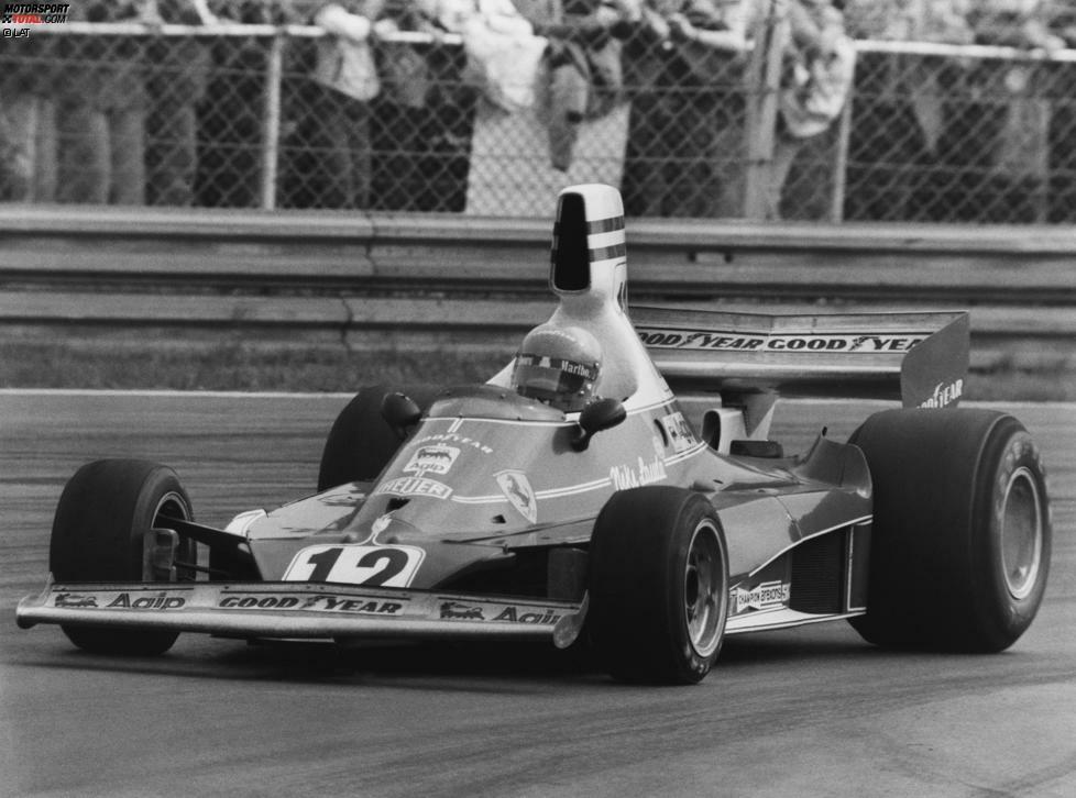 Auch 1975 fehlt Laudas Gegnern die Konstanz: Der Ferrari-Pilot gewinnt insgesamt fünf Rennen und krönt sich ausgerechnet in Monza (Foto) ein Rennen vor Saisonende zum Weltmeister. Vizechampion Fittipaldi bringt es immerhin auf zwei Siege, doch davon abgesehen gibt es sieben Piloten, die nur exakt einmal ganz oben auf dem Podest stehen.