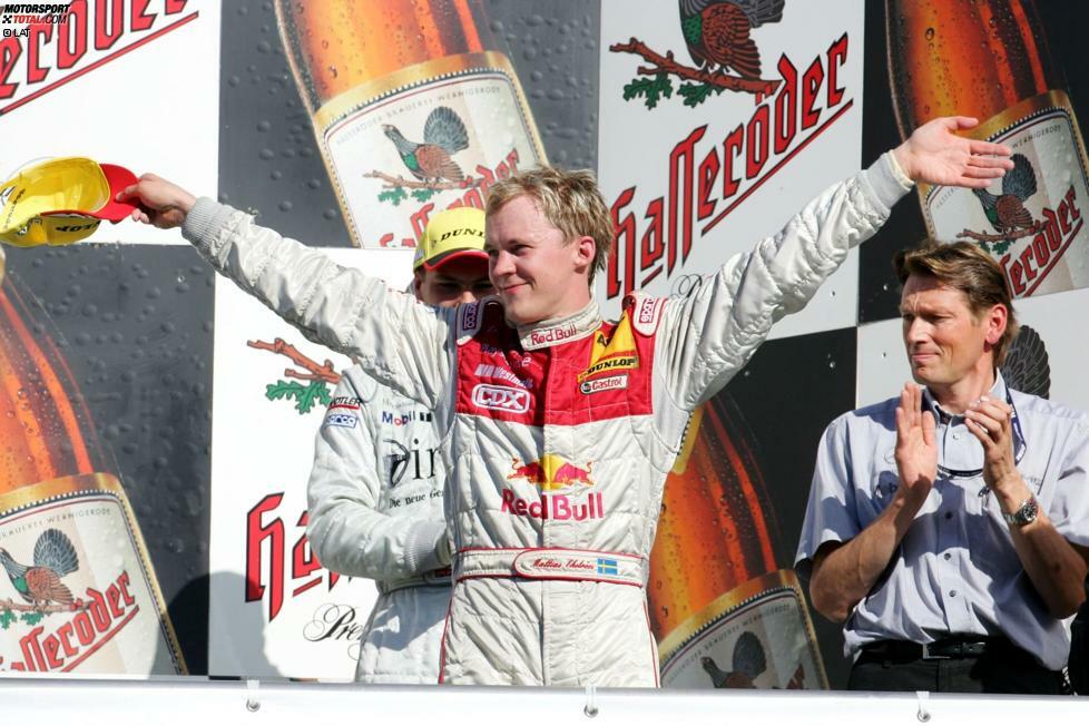 2004: Mattias Ekström (Audi) - In der folgenden Saison gewinnt erstmals seit 1985 wieder ein Schwede den DTM-Fahrertitel. Ekström folgt Per Stureson, der 19 Jahre zuvor für Volvo triumphierte. Am Ende des Jahres beträgt der Vorsprung auf Gary Paffett (Mercedes) 17 Punkte. Doch dessen Zeit soll schon bald kommen...