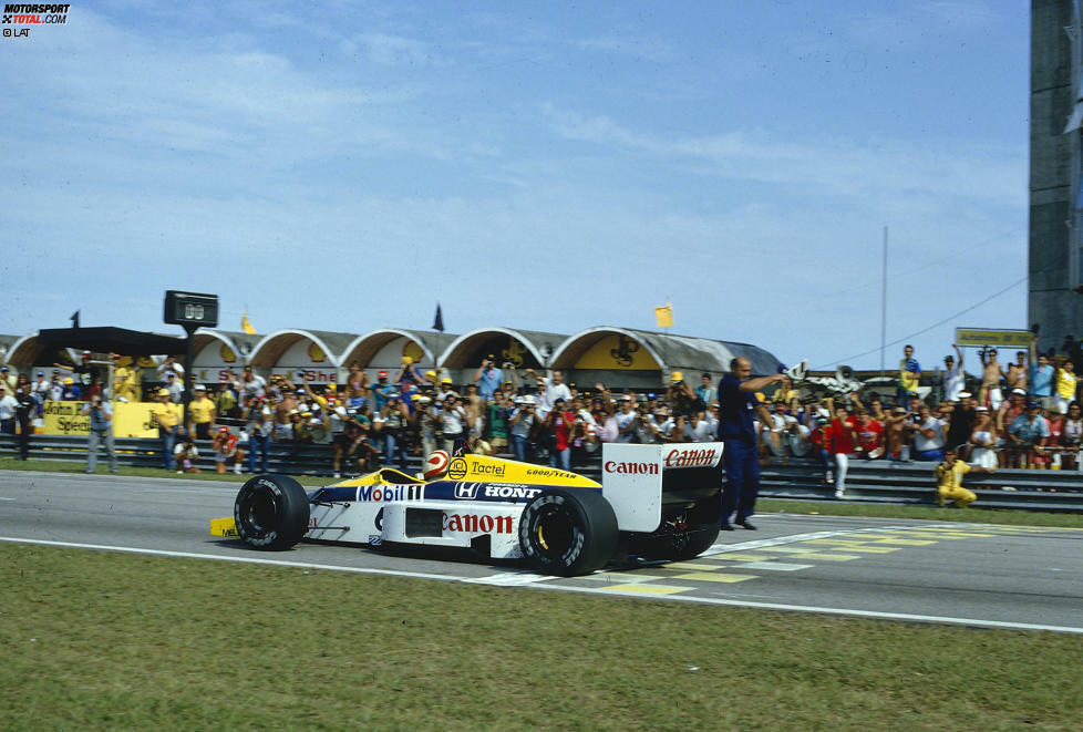 Piquets zweiter Erfolg in Jacarepagua 1986 bietet mehr Dramatik: Mittlerweile bei Williams profitiert er von einer Kollision zwischen Pole-Mann Ayrton Senna (McLaren) und Teamkollege Nigel Mansell sowie von einem Motorschaden Alain Prosts (McLaren). Als einziger brasilianischer Sieger auf der Strecke trägt sie heute seinen Namen.