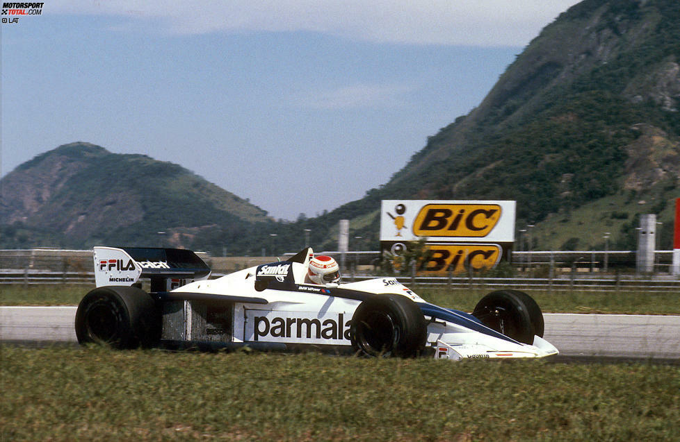 Im Jahr darauf währt die Freude länger. Piquet siegt regelkonform vor den Toren Rio de Janeiros. Ein zweiter Platz wird nicht vergeben, weil die Rennleitung Rosberg wieder aus der Wertung nimmt. Seine Williams-Mechaniker haben ihn nach einem Feuer beim Boxenstopp regelwidrig angeschoben.