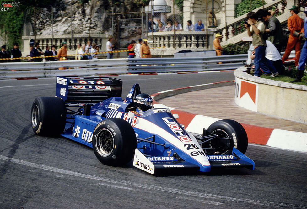 Auf Platz sechs unseres Rankings landet Jacques Laffite. Mit 46 Jahren und 132 Tagen debütiert der Franzose 1990 in Zolder in einem BMW M3 bevor er 1991 zu Mercedes wechselt.