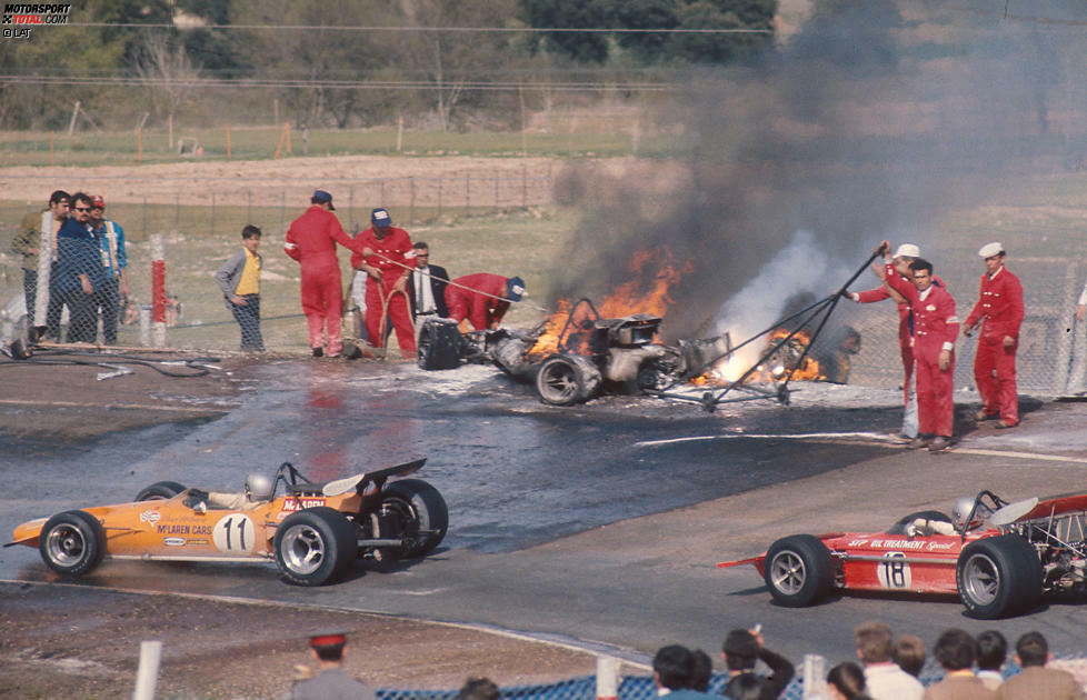 Neben den Premierensiegern standen sieben weitere Fahrer erstmals auf dem Podium: Luigi Musso (P2, 1954), Brian Redman (P3, 1968), Mario Andretti (P3, 1970; passiert auf Foto gerade Kollision Ickx/Oliver), George Follmer (P3, 1973), Gunnar Nilsson (P3, 1976), Johnny Herbert (P2, 1995) und Daniel Ricciardo (P3, 2014).