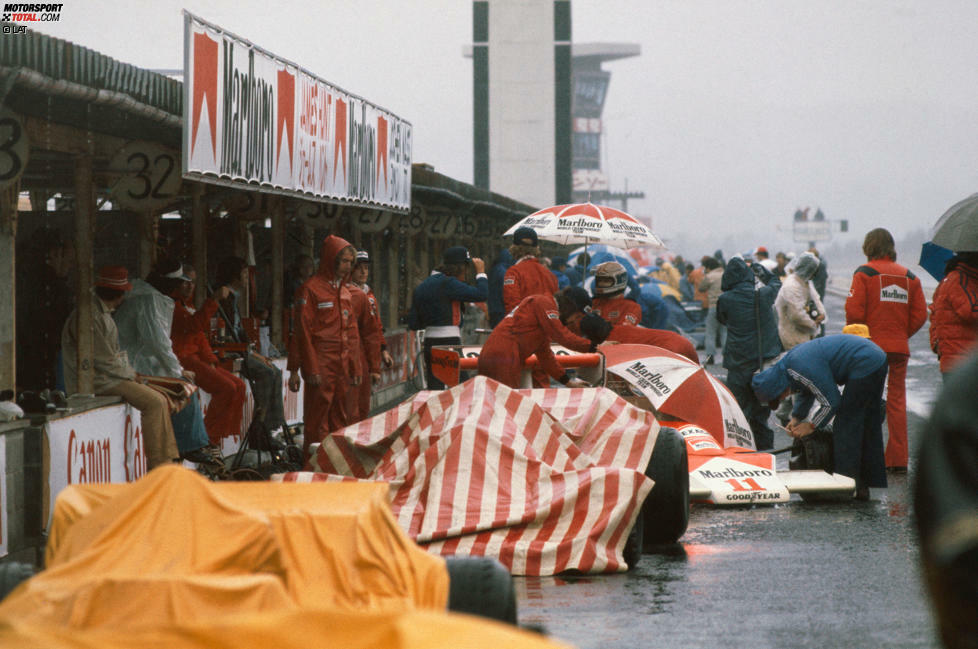 2017 findet zum 33. Mal ein Grand Prix von Japan statt. Das Rennen feierte 1976 in Fuji sein Debüt im Formel-1-Kalender. 1977 wurde ein weiterer WM-Lauf in Fuji ausgetragen. Erst 1987 feierte Japan mit Suzuka ein Comeback. Seither wird das Rennen dort ausgetragen, unterbrochen nur von einem weiteren Fuji-Gastspiel 2007 und 2008.