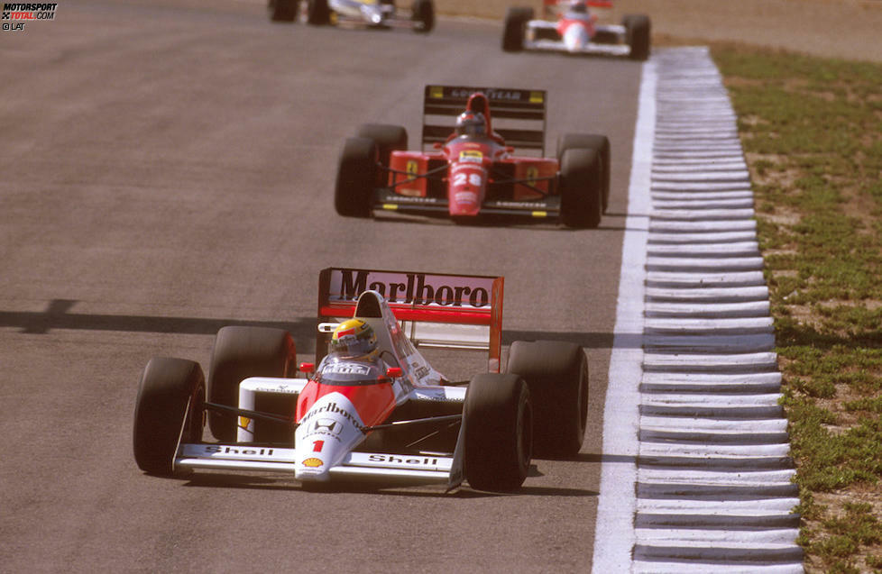 Marlboro hat die Formel 1 Ende der Achtzigerjahre endgültig für sich entdeckt und steigt auch bei Ferrari-Rivale McLaren ein. Für die Fans führt kein Weg mehr vorbei an der Imagekampagne für den blauen Dunst.
