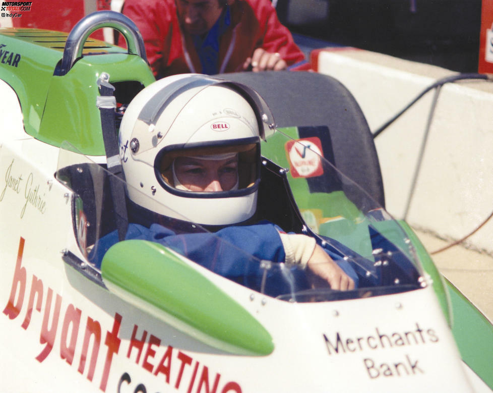 Janet Guthrie: 3 Starts, bestes Ergebnis Platz 9 (1978). Sie war 1977 die erste Frau, die sich für das Indy 500 qualifizierte.