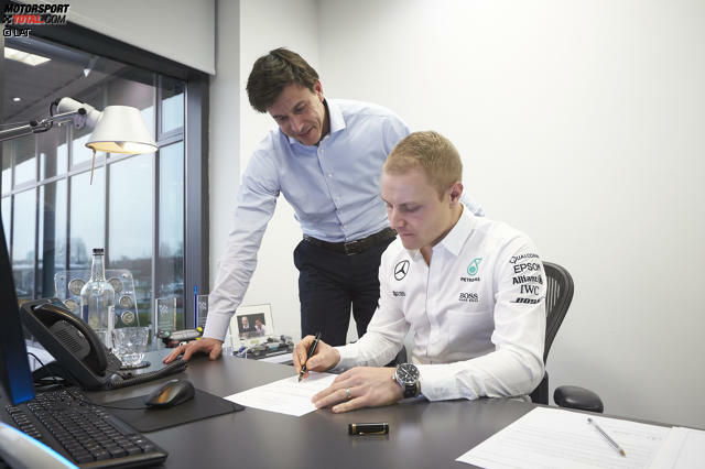 In der Formel 1 unterzeichnen die Piloten millionenschwere Verträge. Um wie viel Geld es genau geht, bleibt oft geheim. Wir haben herausgefunden, wer in der Saison 2017 welches Gehalt (ohne Prämien) bekommt und wie lange die Teams ihre Fahrer gebunden haben.
