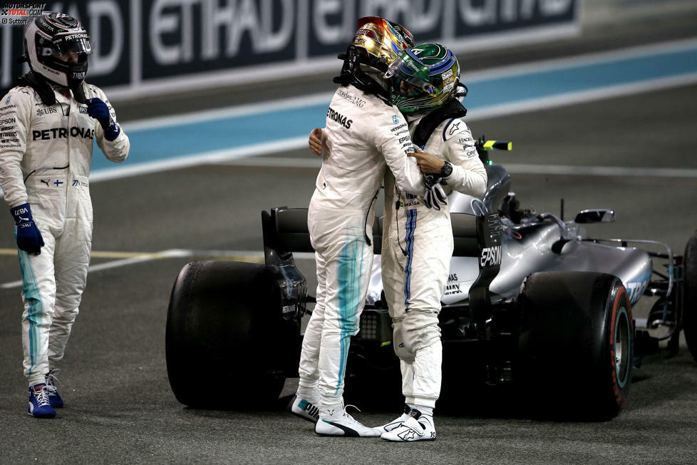 Diesmal ist der Rücktritt endgültig: Felipe Massa verabschiedet sich mit einem WM-Punkt für Platz zehn aus der Formel 1. Im Gegensatz zu Brasilien verliert er in Abu Dhabi das spannende Duell gegen Fernando Alonso. 