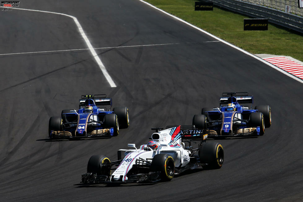 Paul di Resta kann nach gelungenem Qualifying im Rennen keine Akzente setzen: Der Massa-Ersatz liegt an letzter Stelle, als er mit einem Öl-Leck nach 60 Runden ausscheidet. Bei seinem ersten Renneinsatz seit 2013 zieht er sich insgesamt respektabel aus der Affäre.