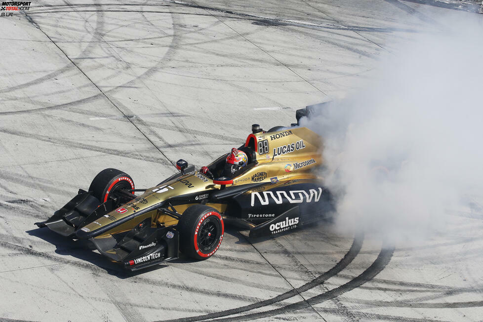 2. Long Beach: James Hinchcliffe (Schmidt-Honda)