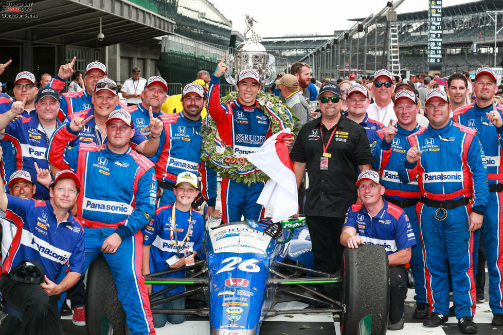 Und zur Crew von Andretti gehören einige dazu. Für den legendären Rennstall ist es bereits der sechste Erfolg beim Indy 500 - nur Penske hat mehr. In den vergangenen vier Jahren gab es dabei stolze drei Erfolge!