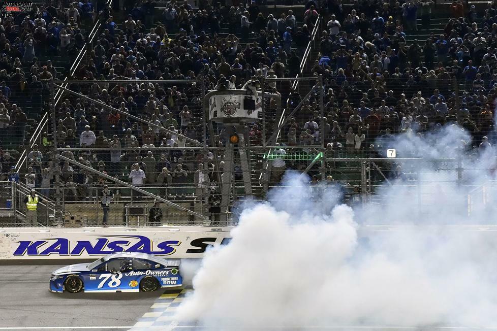 Kansas City (Kansas): Martin Truex Jr. (Furniture-Row-Toyota)