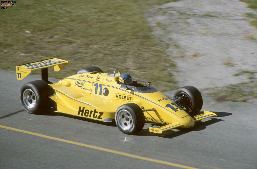 1985: Newey wechselt nach seiner Zeit als Renningenieur in der Formel 2 innerhalb des March-Teams in die Designabteilung. Nach ersten Erfolgen in der Sportwagen-Szene baut er die IndyCars March 85C und 86C, die mit Al Unser, Danny Sullivan und Bobby Rahal am Steuer zwei Titel sowie zweimal das Indy 500 gewinnen.