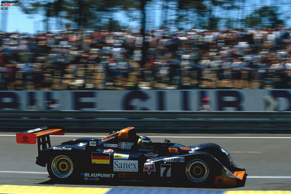 Le Mans 1996: Ein Jungspund mischt das 24-Stunden-Rennen auf. Alexander Wurz fährt im TWR-Porsche WSC95 gemeinsam mit Manuel Reuter und Davy Jones zum Sieg und macht sich zum jüngsten Le-Mans-Sieger.