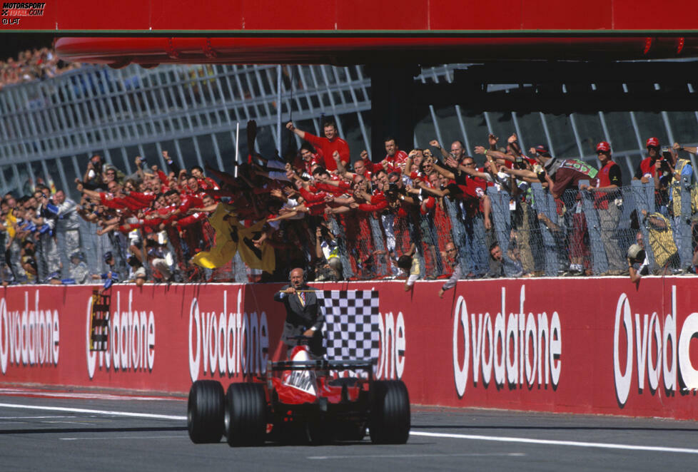 Auch das schnellste Rennen der Formel-1-Historie steht zur Disposition. Natürlich ebenfalls aufgestellt im italienischen Highspeed-Mekka, und zwar mit 247,585 km/h von Michael Schumacher im Ferrari.