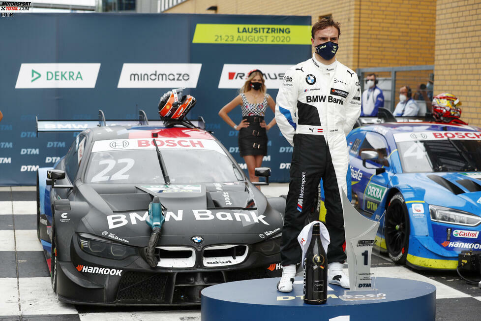 Beim dritten DTM-Saisonrennen 2020 auf dem Lausitzring beendet Lucas Auer nicht nur den über ein Jahr andauernden Siegfluch von BMW. Der Österreicher krönt sich auch zum 14. Piloten der DTM-Historie, der auf mehr als einer Marke ein DTM-Rennen für sich entscheidet. Doch wer sind die anderen? Jetzt durchklicken!