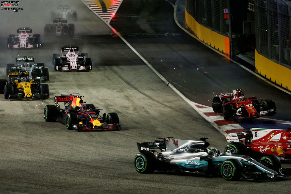 ...und sein Ziel anvisiert, mit dem er zuvor schon kollidiert ist: Max Verstappen.