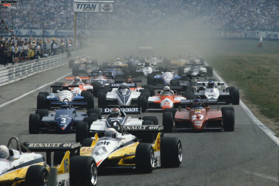 #2: Nelson Piquet, Deutschland 1982: Der Brasilianer fährt einem sicheren Sieg entgegen, als er auf den zur Überrundung anstehenden ATS von Eliseo Salazar aufläuft. Der Chilene übersieht Piquet (angeblich, weil ein Außenspiegel fehlt). Sie kollidieren und scheiden beide aus. Der Weltmeister springt aus seinem Auto.