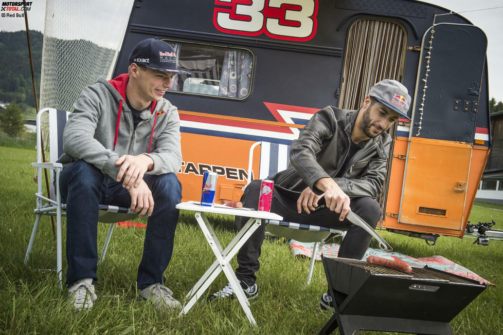 ...Verstappen da also Niederländer im Element ist. Doch die gemütliche Grillerei hat rasch...