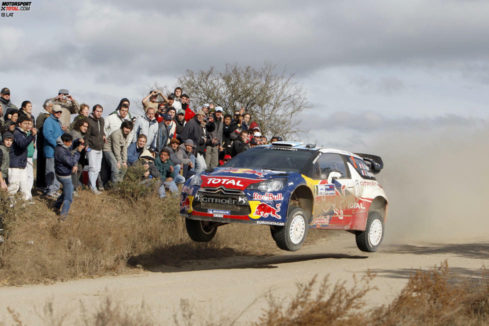 Rallye Argentinien 2011: Sebastien Loeb (Citroen) gewinnt 2,4 Sekunden vor Mikko Hirvonen (Ford).