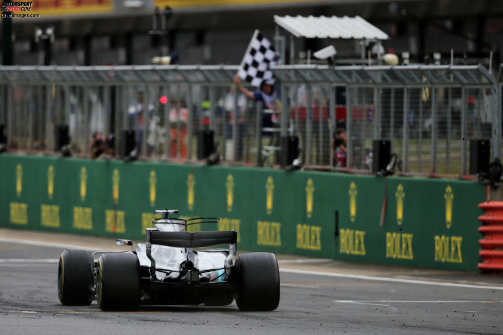 Punkte für die schnellste Runde - Gibt's beispielsweise bereits in der Formel E, und auch in der Formel 1 wäre es eine Idee, die unter den Fans ebenfalls einige Befürworter hat. Anders sieht es übrigens mit Punkten fürs Qualifying aus, wie es zum Beispiel in der DTM der Fall ist. Dieser Vorschlag wird von den Fans eher neutral gesehen.