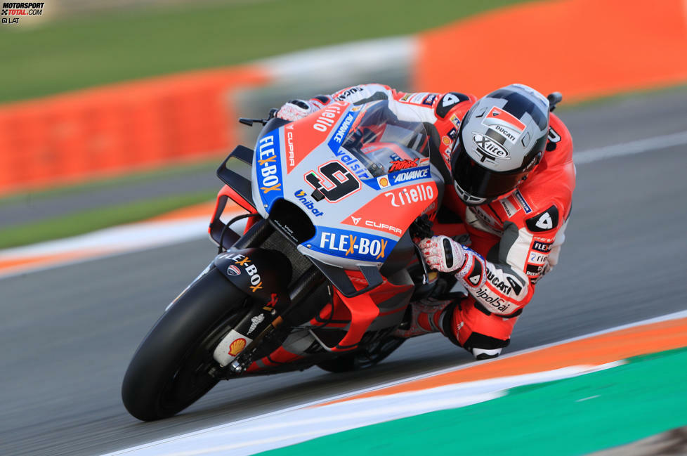 Trotz der schwächeren Saison wird er im Juni als Nachfolger von Jorge Lorenzo im Werksteam bestimmt. Für den Italiener geht ein Lebenstraum in Erfüllung. 2019 muss er sich gegen Andrea Dovizioso behaupten.