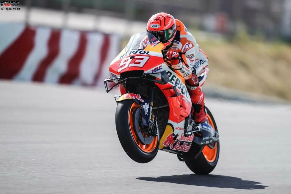 2023 soll alles besser werden. Erstmals seit drei Jahren ist Marc Marquez für einen Saisonauftakt vollständig fit. In Portimao rast er im Qualifying auf die Pole. Im ersten Sprintrennen der MotoGP-Geschichte wird er Dritter. Im Grand Prix aber kollidiert er heftig mit Miguel Oliveira und muss direkt wieder pausieren.